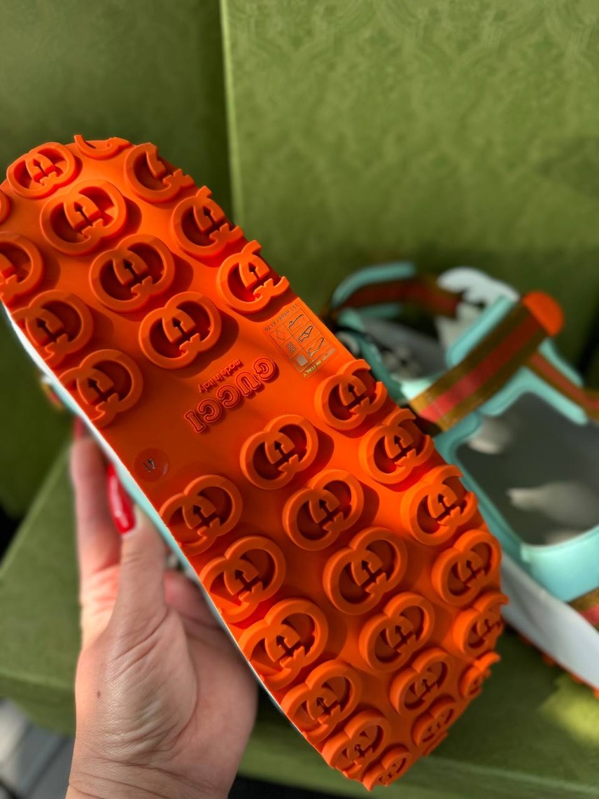 GUCCI Sandals side view - Women's luxury Shoes