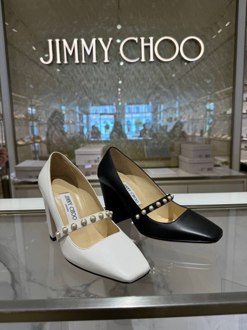 JIMMY CHOO Pumps side view - Women's luxury Shoes