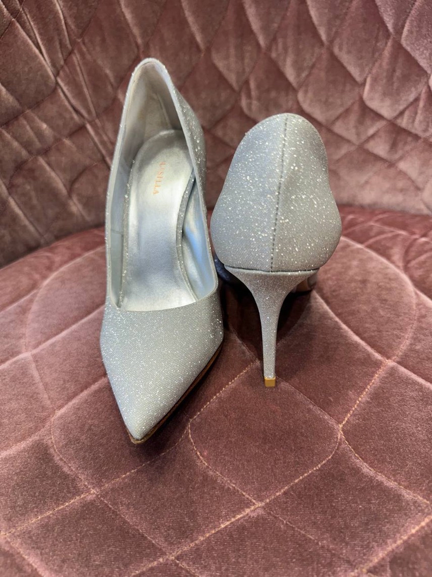 LE SILLA Pumps side view - Women's luxury Shoes