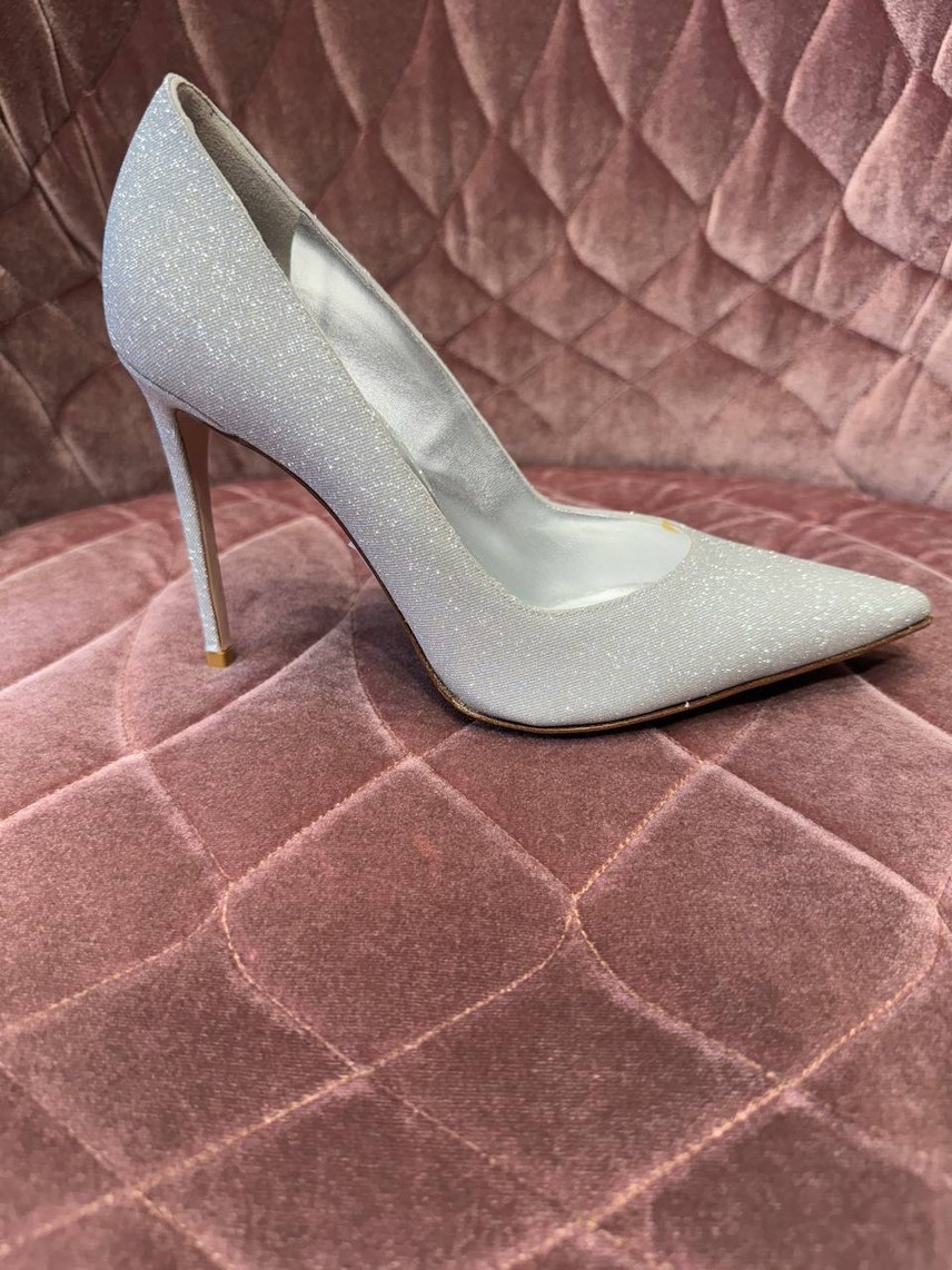 LE SILLA Pumps front view - Women's luxury Shoes