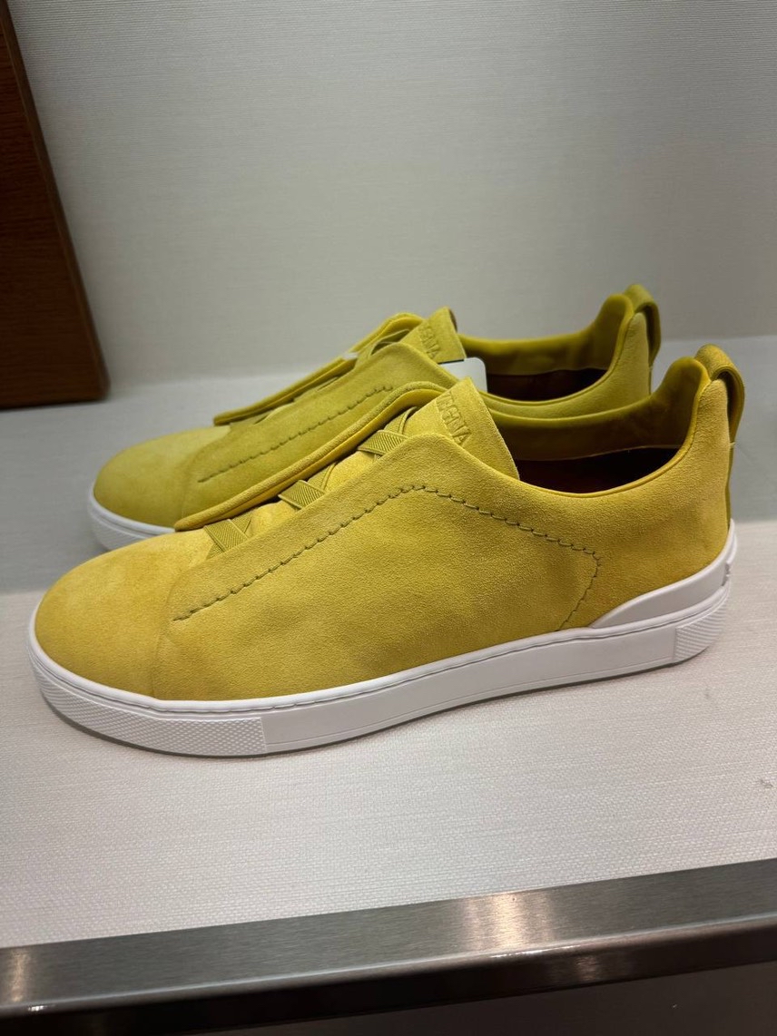 ERMENEGILDO ZEGNA Sneakers side view - Men's luxury Shoes