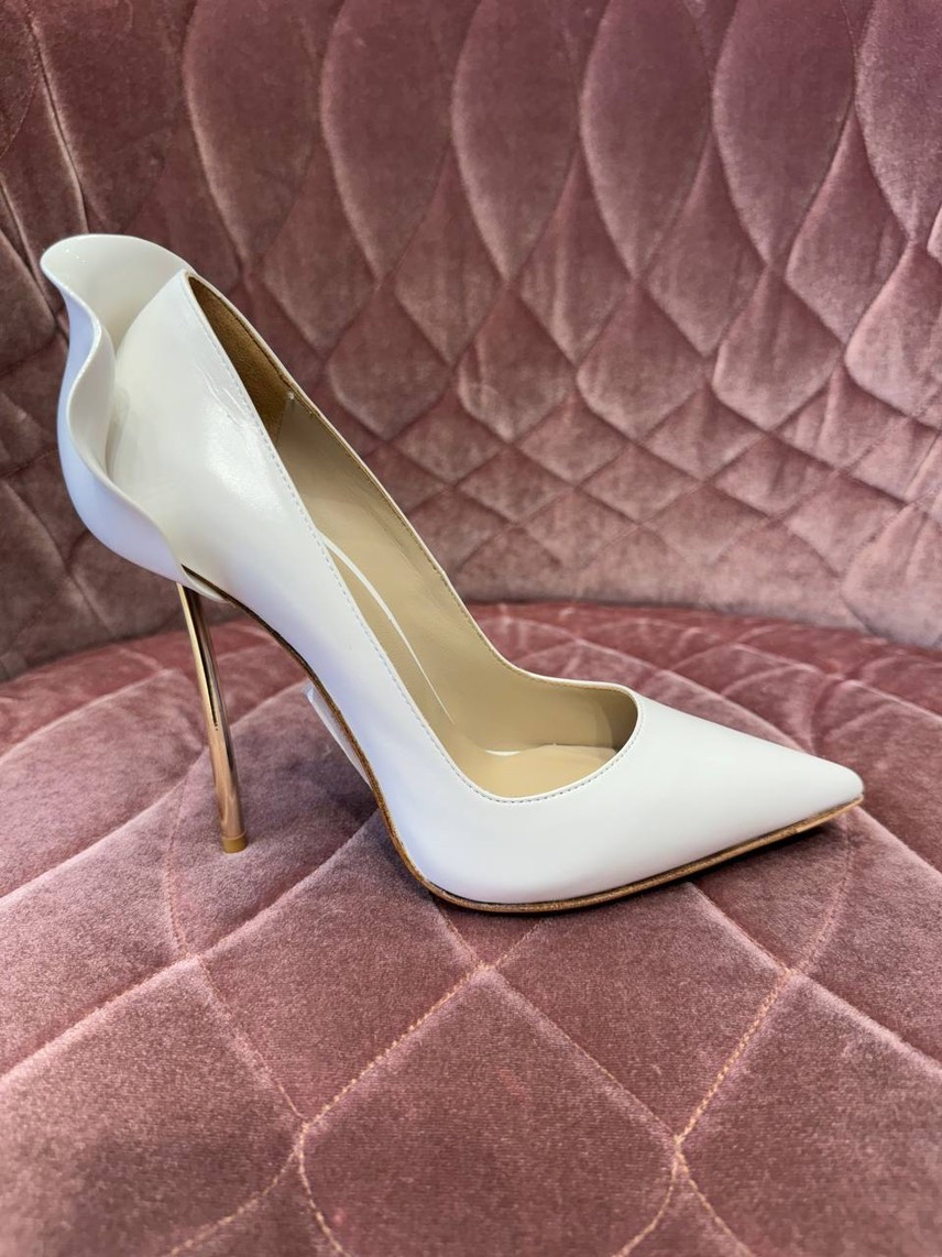 LE SILLA Pumps front view - Women's luxury Shoes