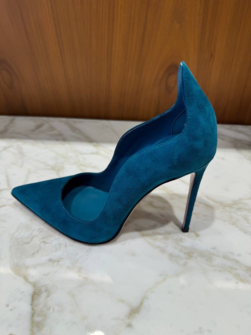 LE SILLA Pumps front view - Women's luxury Shoes