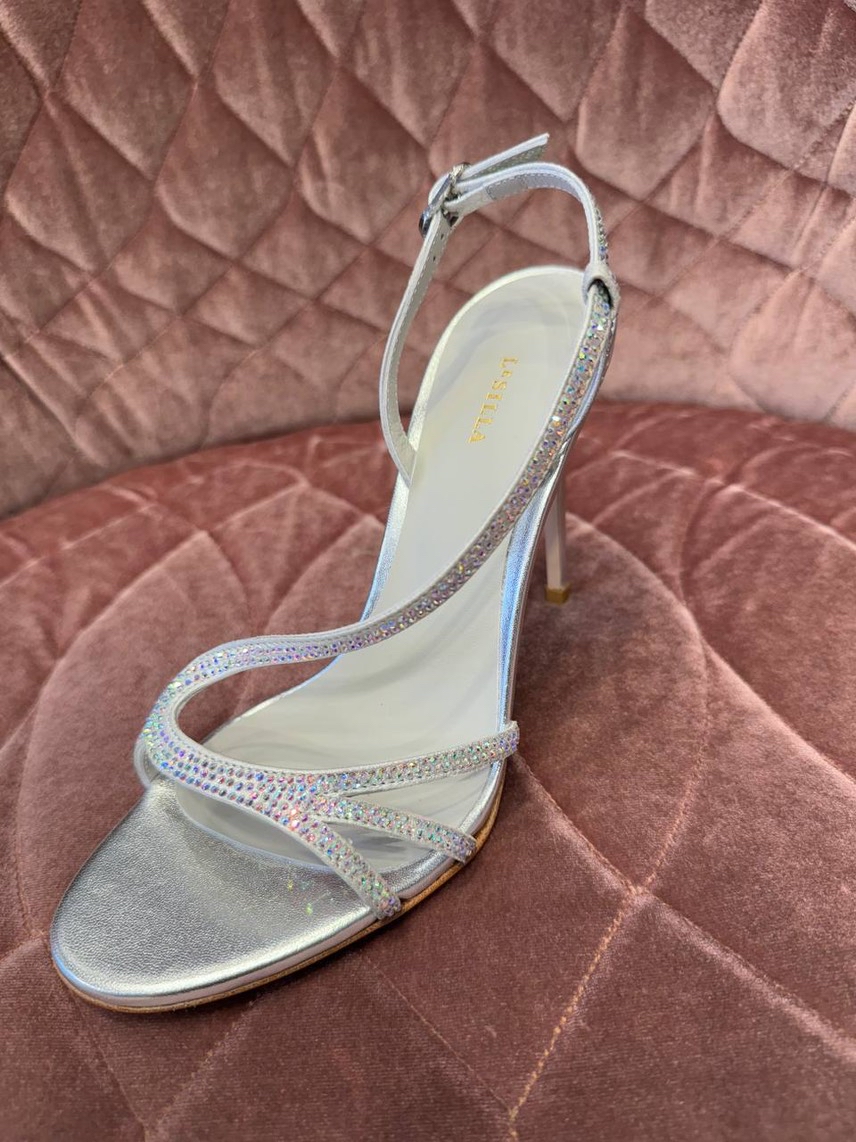 LE SILLA Sandals side view - Women's luxury Shoes