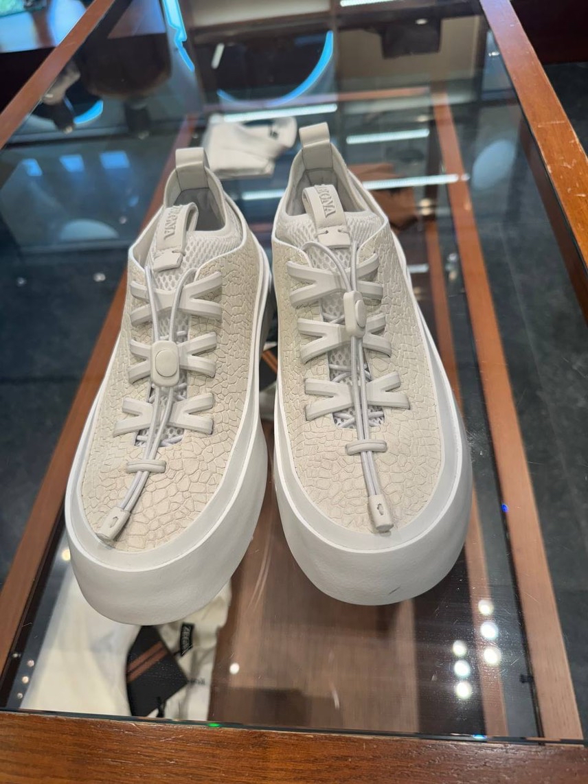 ERMENEGILDO ZEGNA Sneakers side view - Men's luxury Shoes