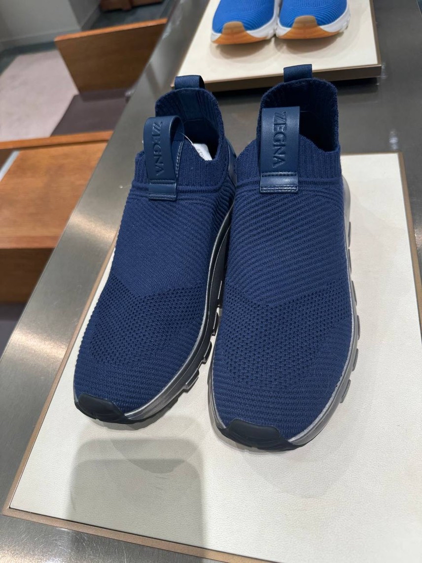 ERMENEGILDO ZEGNA Sneakers side view - Men's luxury Shoes
