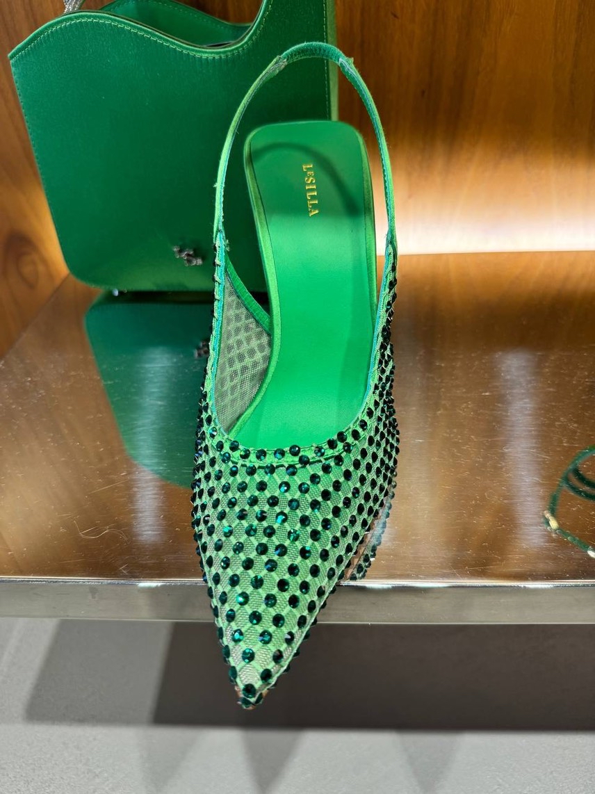 LE SILLA Sandals side view - Women's luxury Shoes