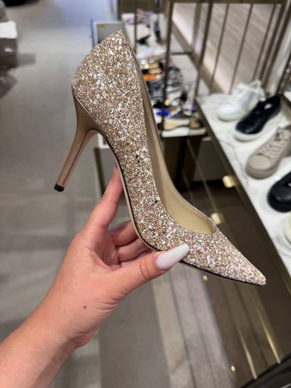 JIMMY CHOO Pumps front view - Women's luxury Shoes
