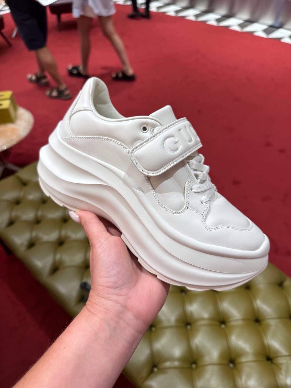 GUCCI Sneakers front view - Women's luxury Shoes