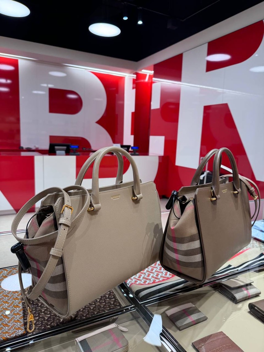 BURBERRY Crossbody bags side view - Women's luxury Bags