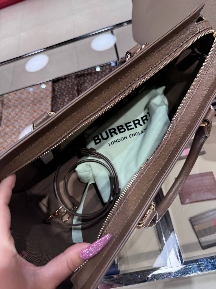 BURBERRY Crossbody bags side view - Women's luxury Bags