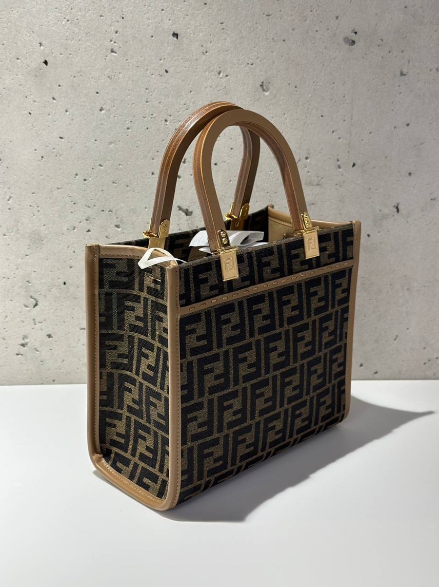 FENDI Shoulder bags side view - Women's luxury Bags