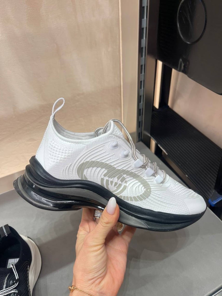 GUCCI Sneakers front view - Women's luxury Shoes