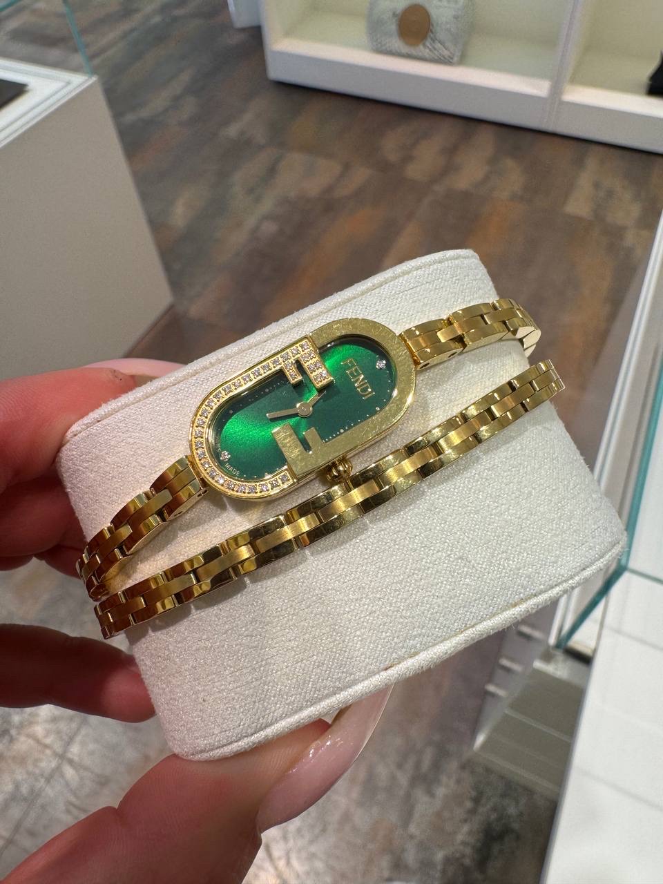 FENDI Watches front view - Women's luxury Jewelry and watches