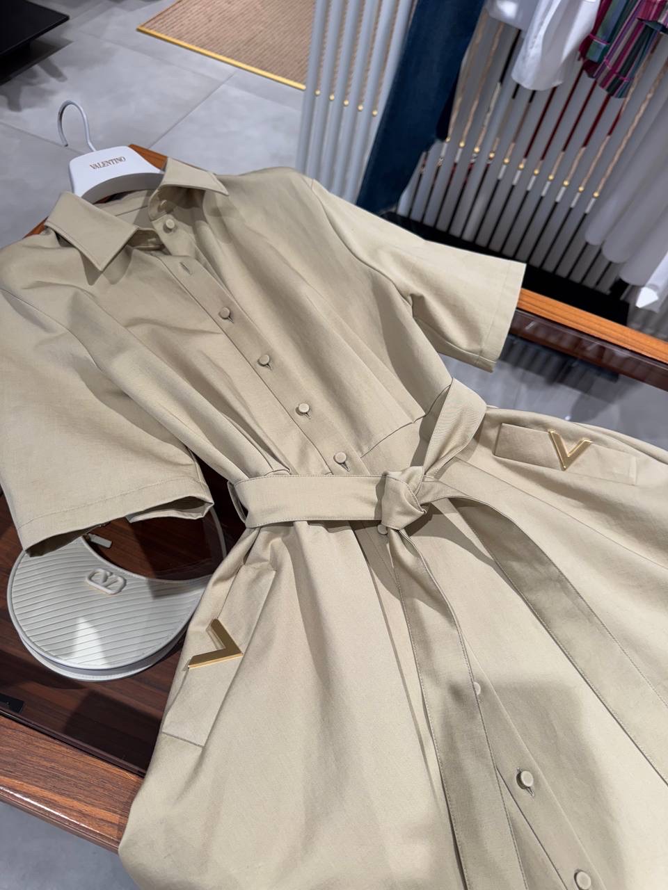 VALENTINO GARAVANI Dresses side view - Women's luxury Clothes