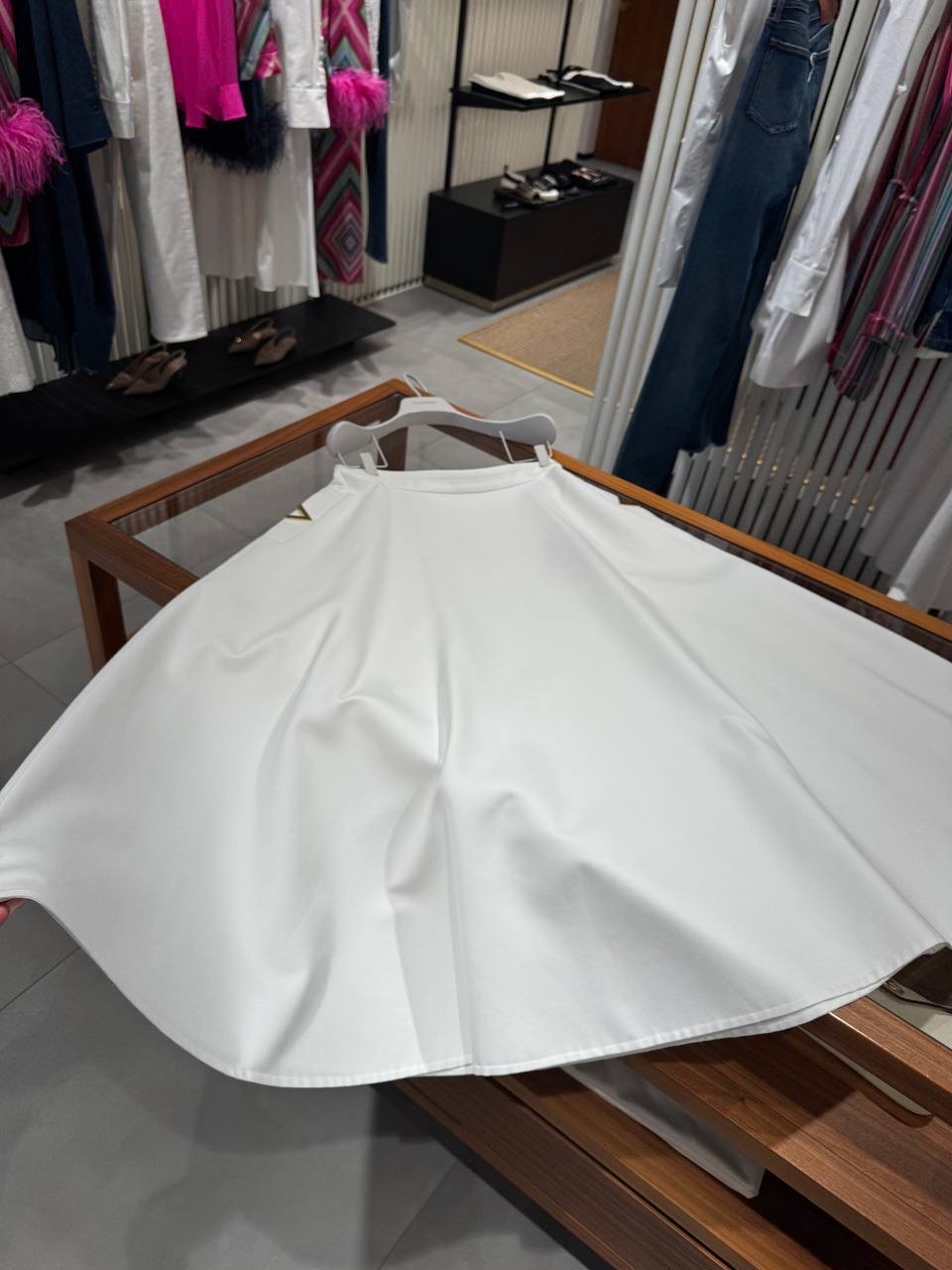 VALENTINO GARAVANI Skirts side view - Women's luxury Clothes