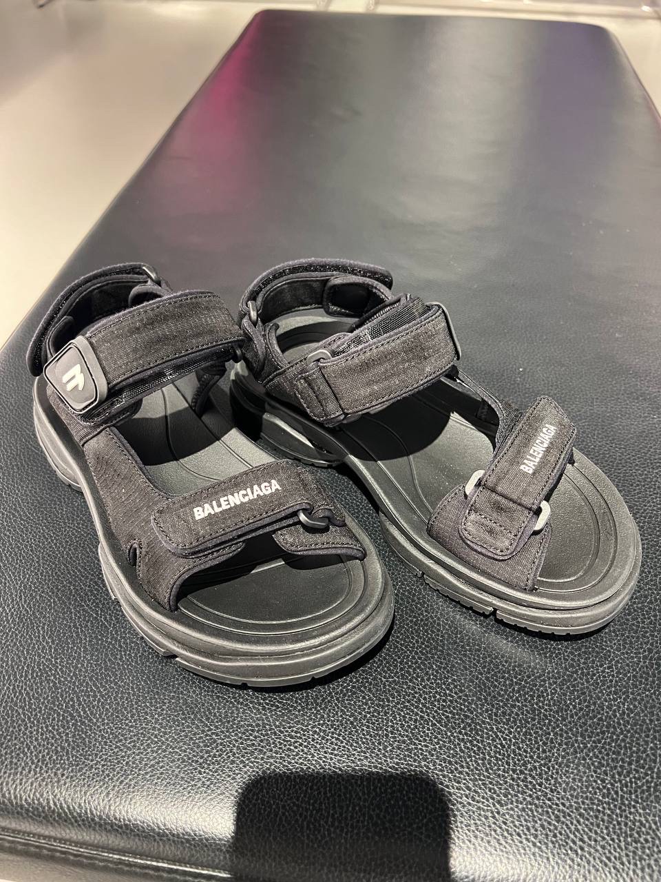 BALENCIAGA Sandals side view - Women's luxury Shoes