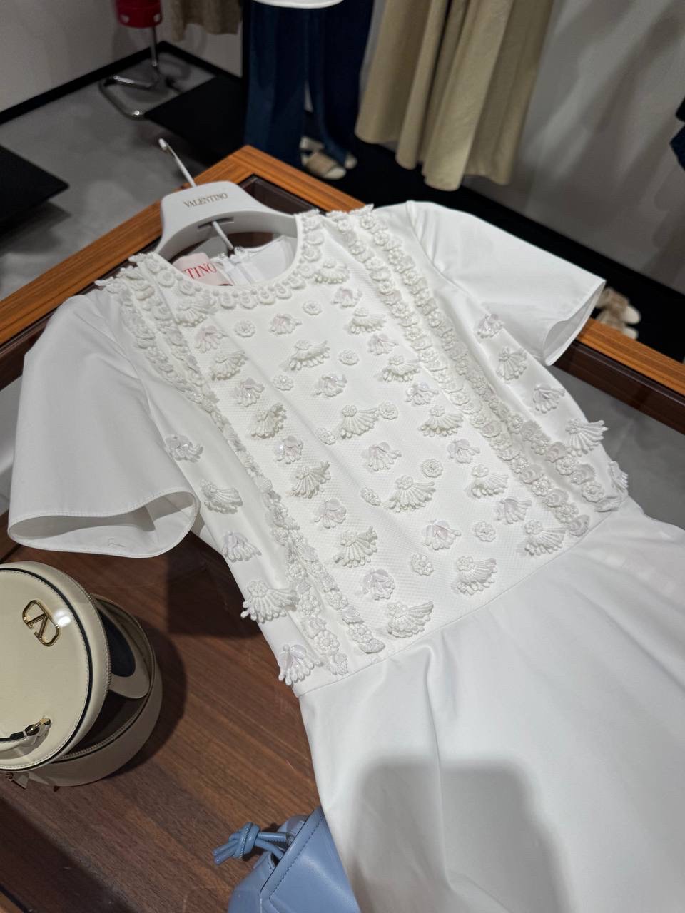 VALENTINO GARAVANI Dresses side view - Women's luxury Clothes