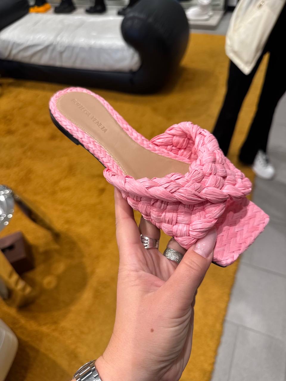 BOTTEGA VENETA Slides side view - Women's luxury Shoes