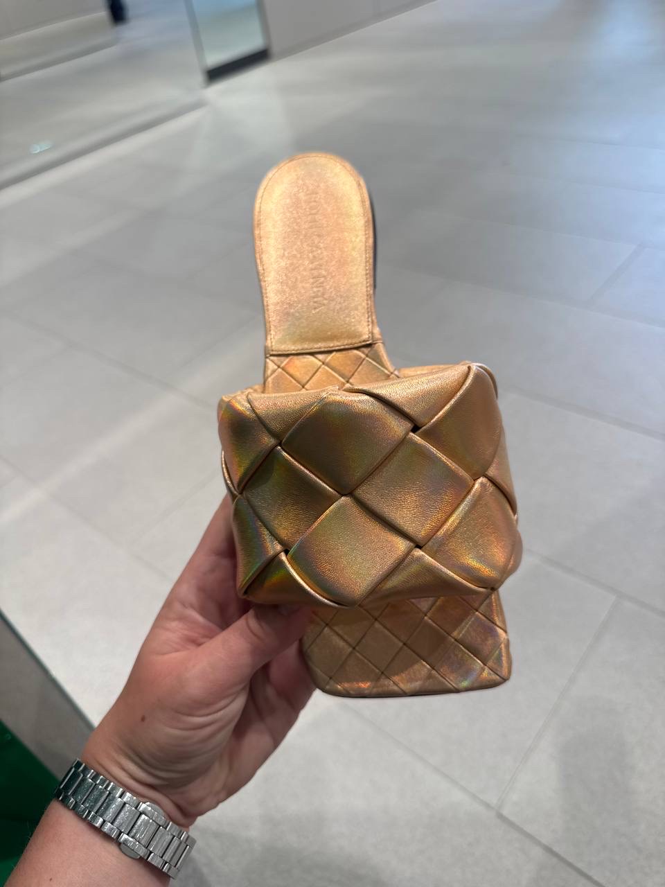BOTTEGA VENETA Slides side view - Women's luxury Shoes