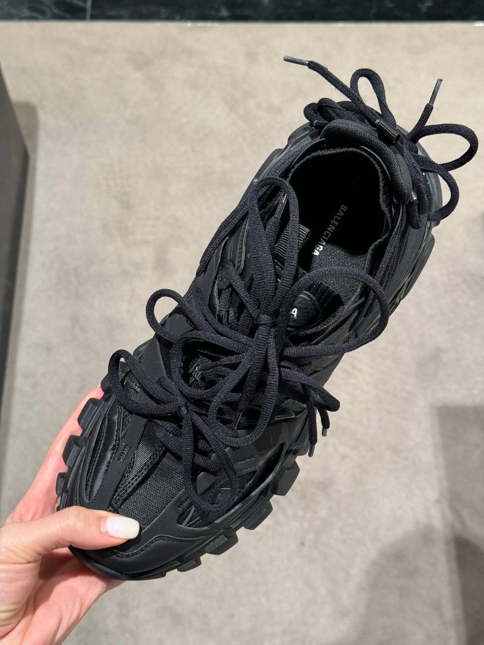 BALENCIAGA Sneakers side view - Women's luxury Shoes