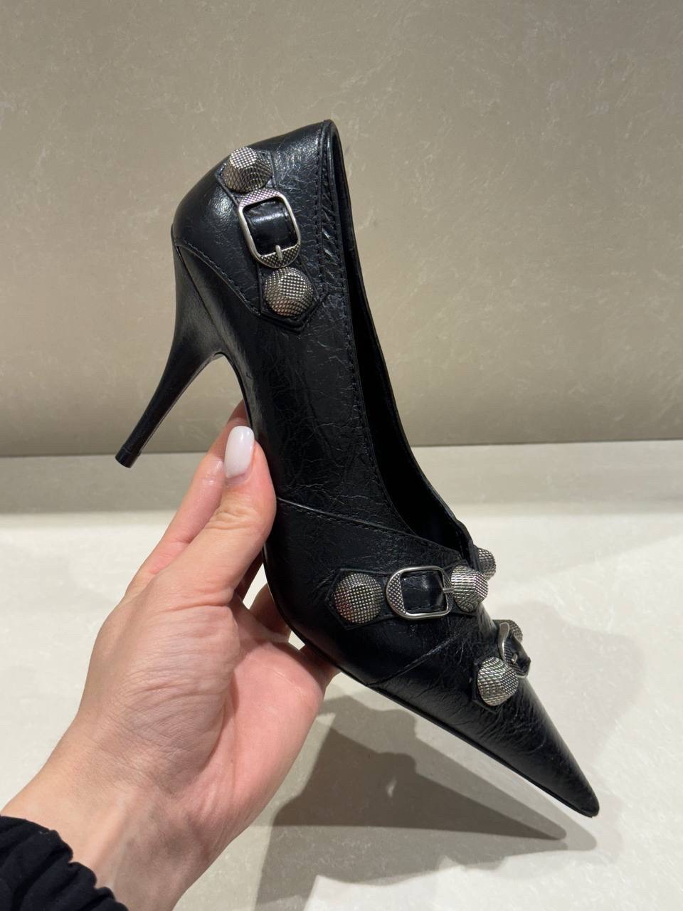 BALENCIAGA Pumps side view - Women's luxury Shoes