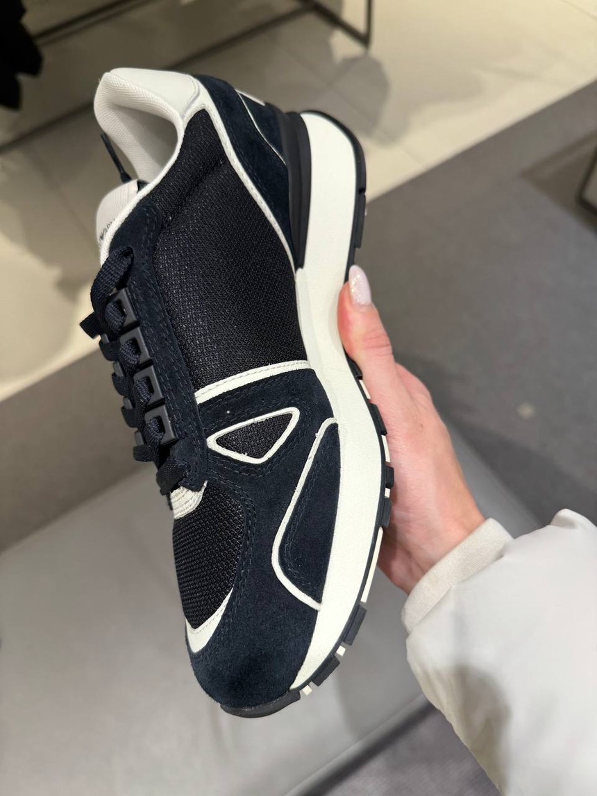 EMPORIO ARMANI Sneakers side view - Men's luxury Shoes