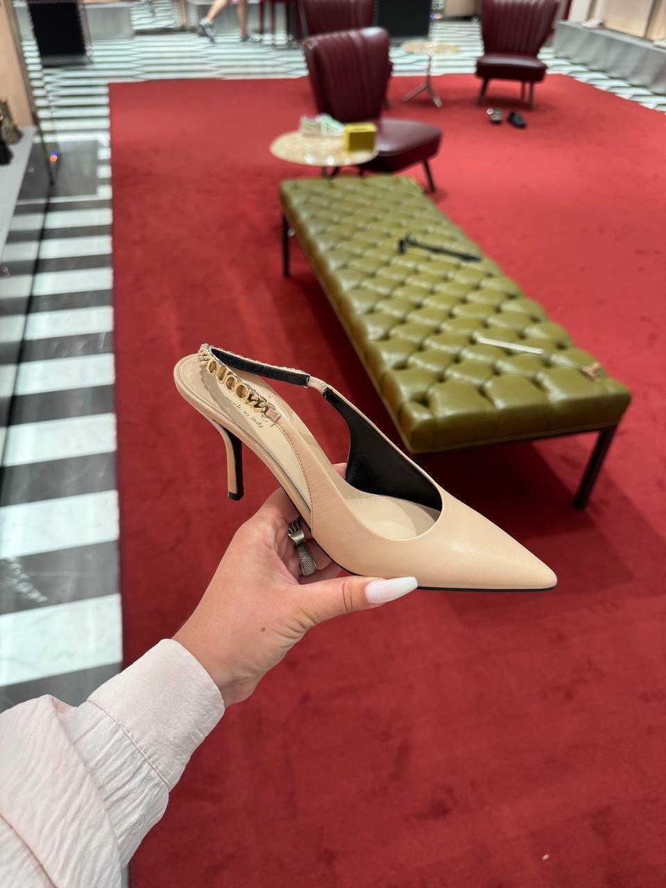 GUCCI Sandals front view - Women's luxury Shoes