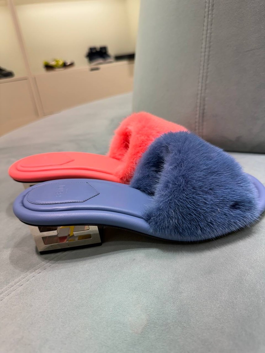 FENDI Slides side view - Women's luxury Shoes