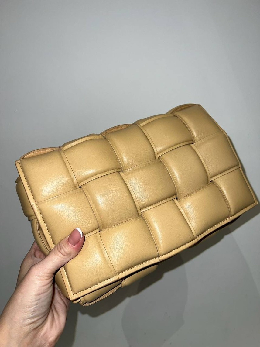 BOTTEGA VENETA Clutch bags side view - Women's luxury Bags
