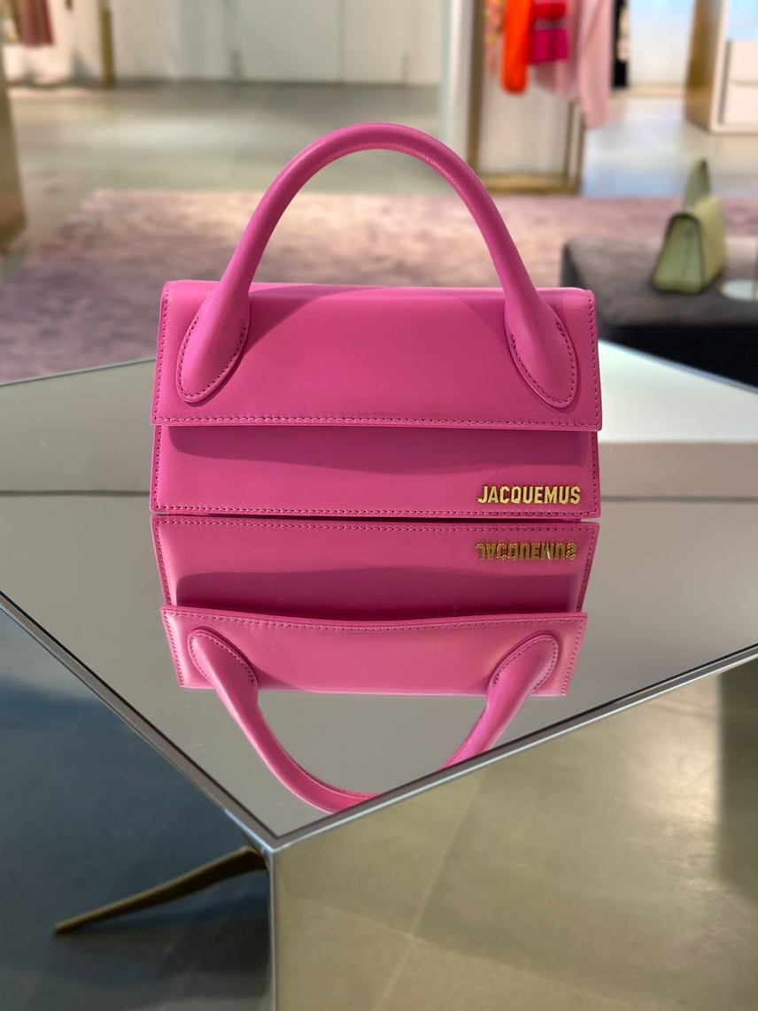 BOTTEGA VENETA Crossbody bags side view - Women's luxury Bags