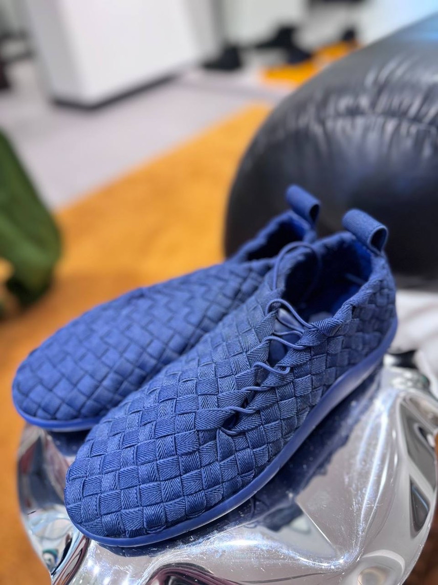 BOTTEGA VENETA Sneakers front view - Men's luxury Shoes