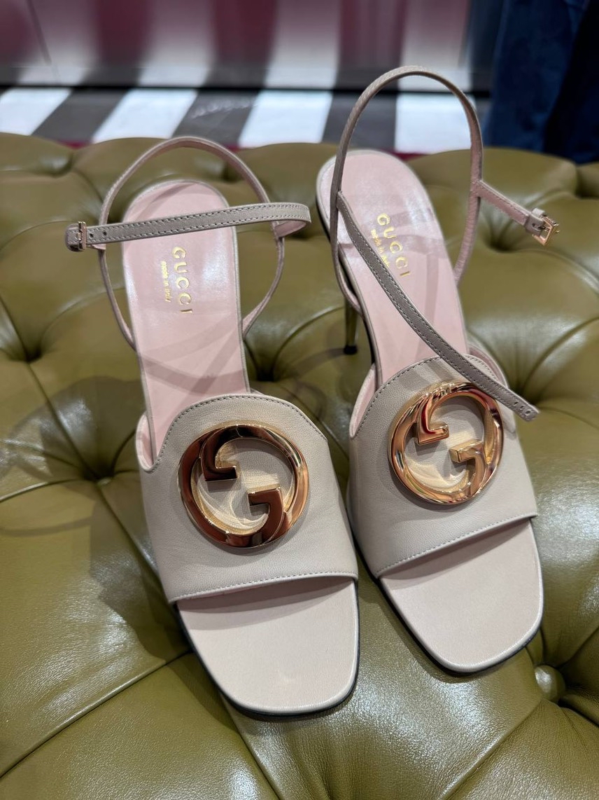 GUCCI Sandals side view - Women's luxury Shoes