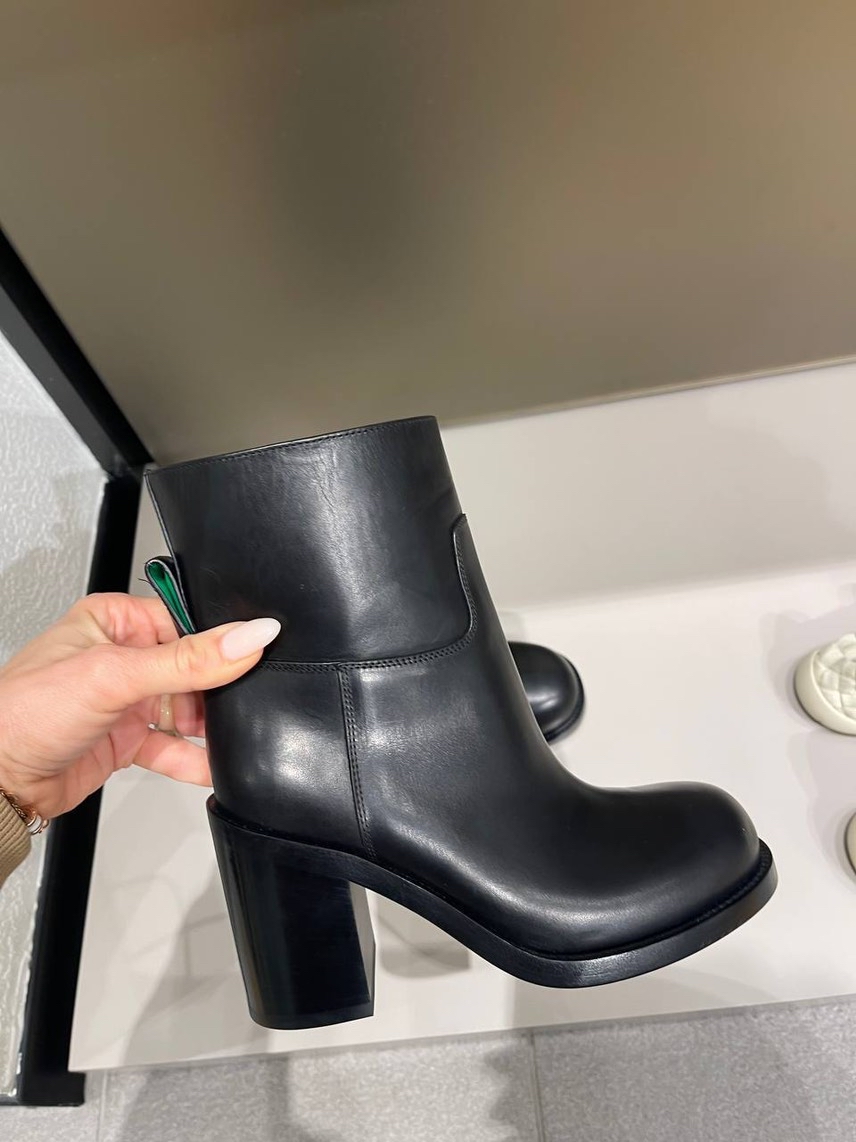 BOTTEGA VENETA Boots front view - Women's luxury Shoes