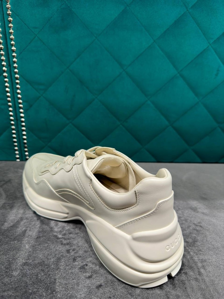 GUCCI Sneakers side view - Men's luxury Shoes