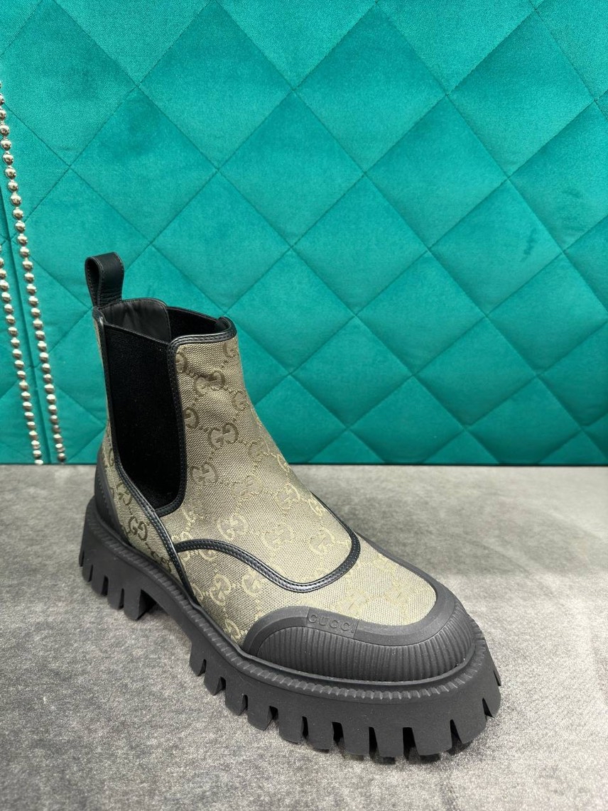 GUCCI Boots front view - Men's luxury Shoes