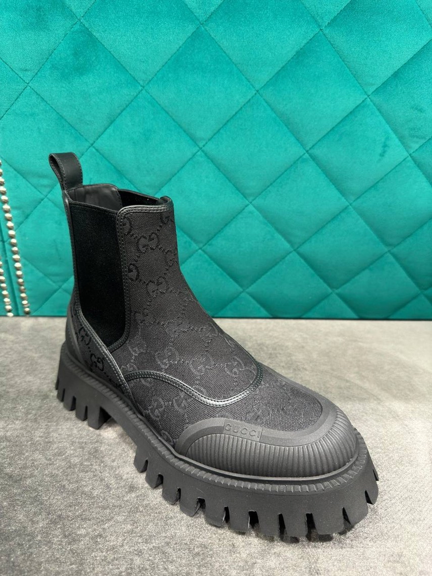 GUCCI Boots side view - Men's luxury Shoes