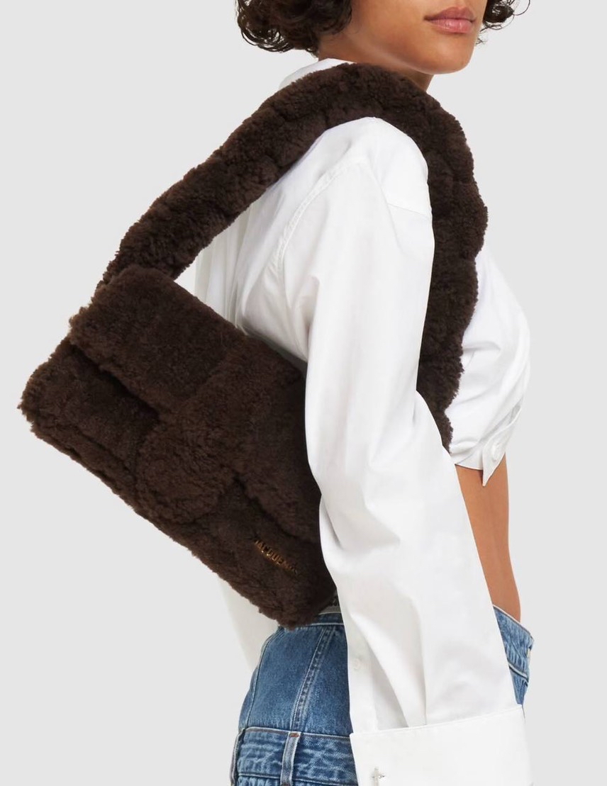 JACQUEMUS Shoulder bags side view - Women's luxury Bags
