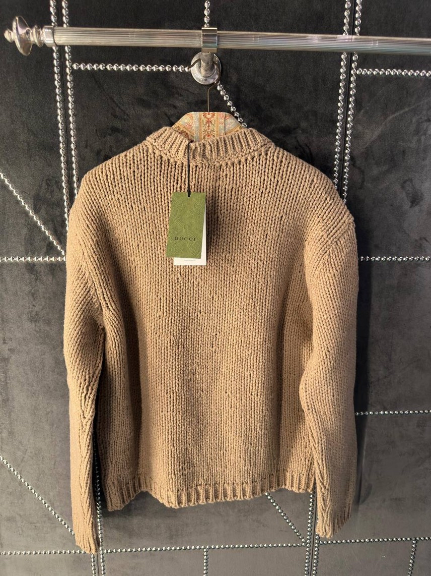 GUCCI Knitwear side view - Men's luxury Clothes