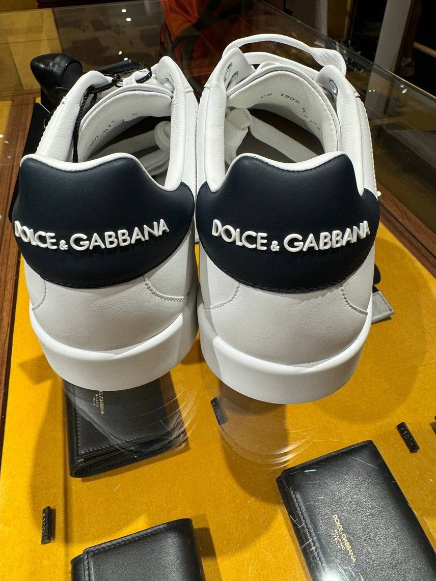 DOLCE & GABBANA Sneakers side view - Men's luxury Shoes