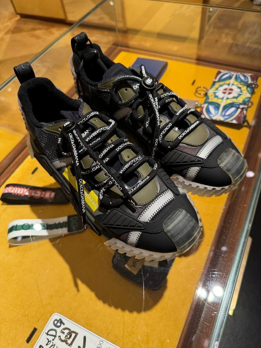 DOLCE & GABBANA Sneakers front view - Men's luxury Shoes
