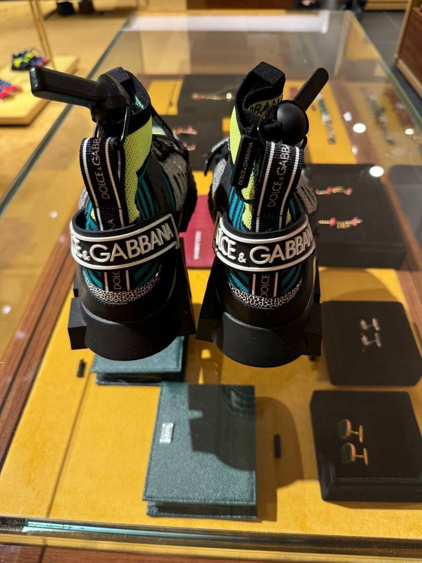 DOLCE & GABBANA Sneakers side view - Men's luxury Shoes