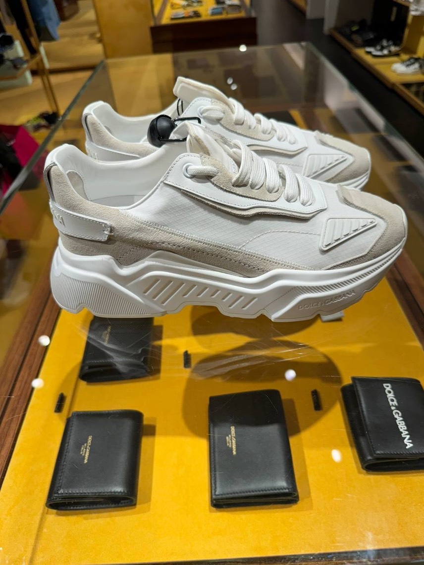 DOLCE & GABBANA Sneakers front view - Men's luxury Shoes