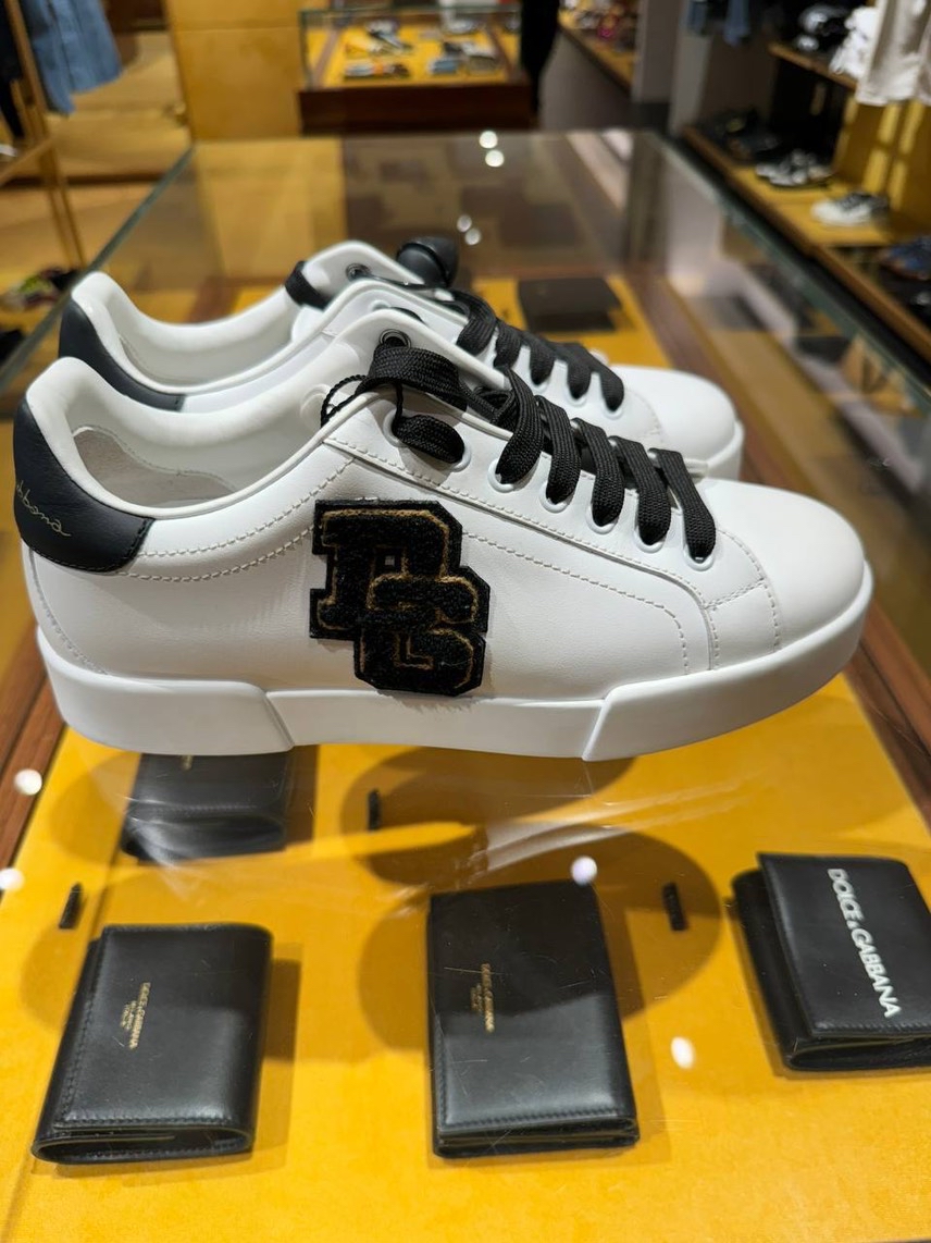 DOLCE & GABBANA Sneakers front view - Men's luxury Shoes