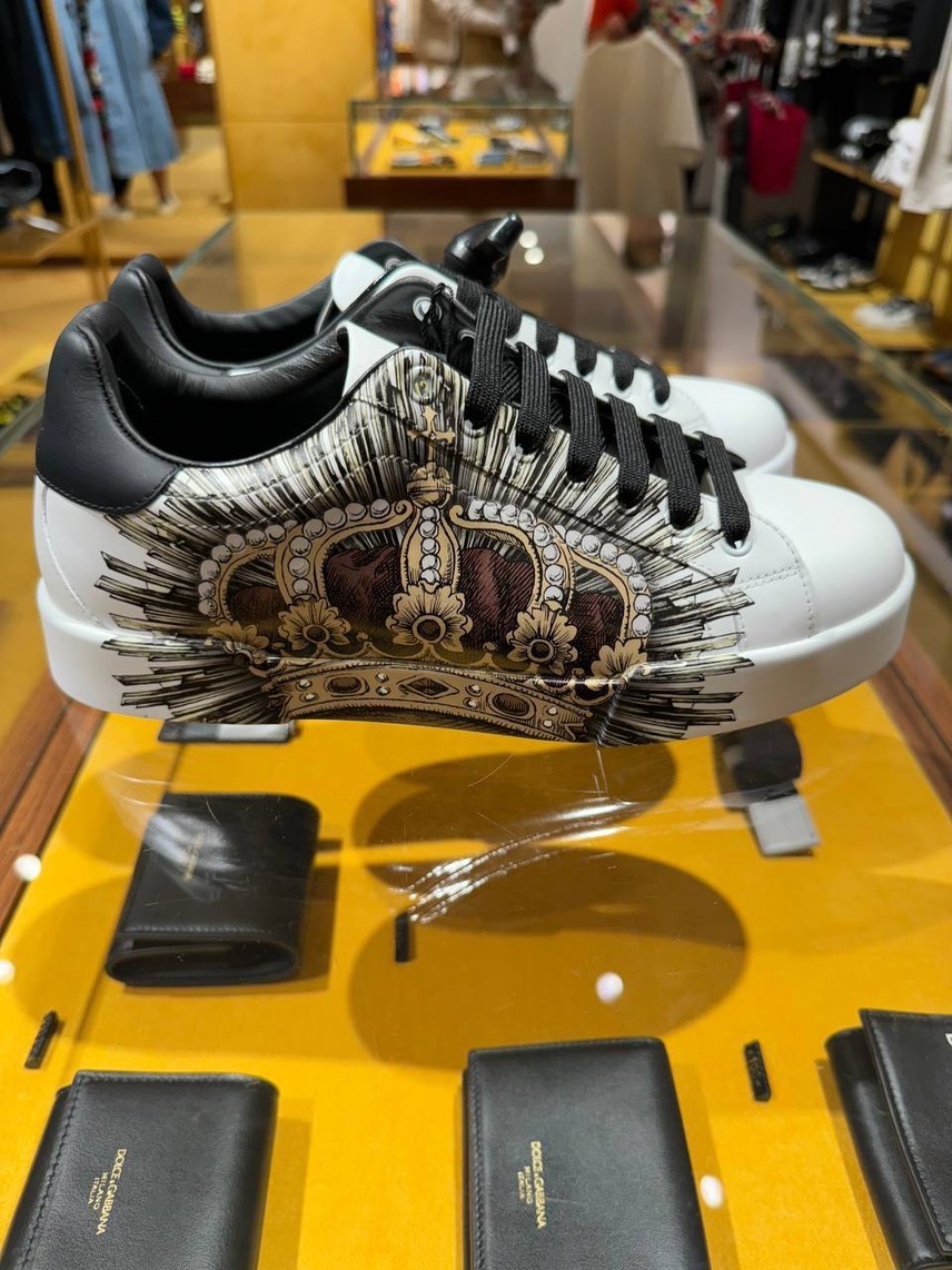 DOLCE & GABBANA Sneakers front view - Men's luxury Shoes