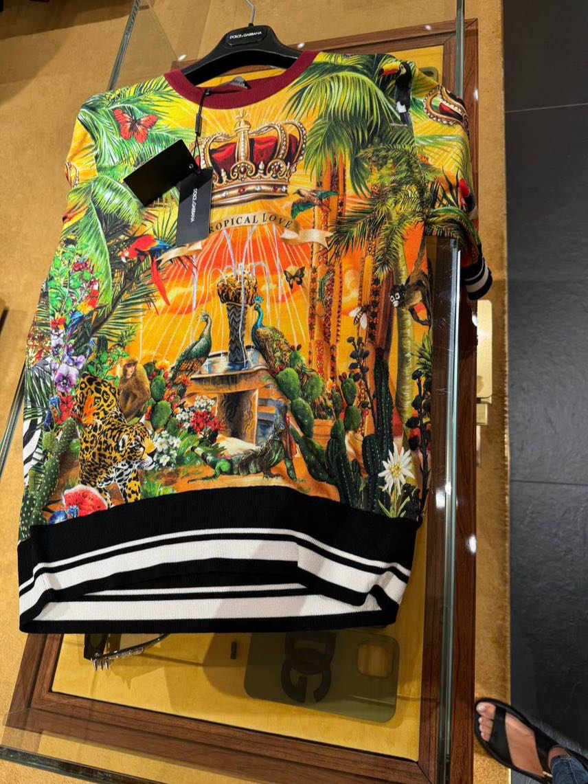 DOLCE & GABBANA T-shirt and Polo front view - Men's luxury Clothes