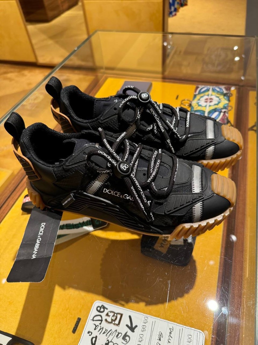 DOLCE & GABBANA Sneakers front view - Men's luxury Shoes