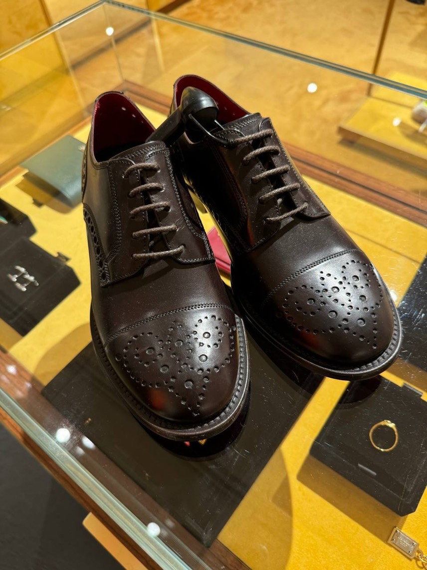 DOLCE & GABBANA Lace-up shoes side view - Men's luxury Shoes