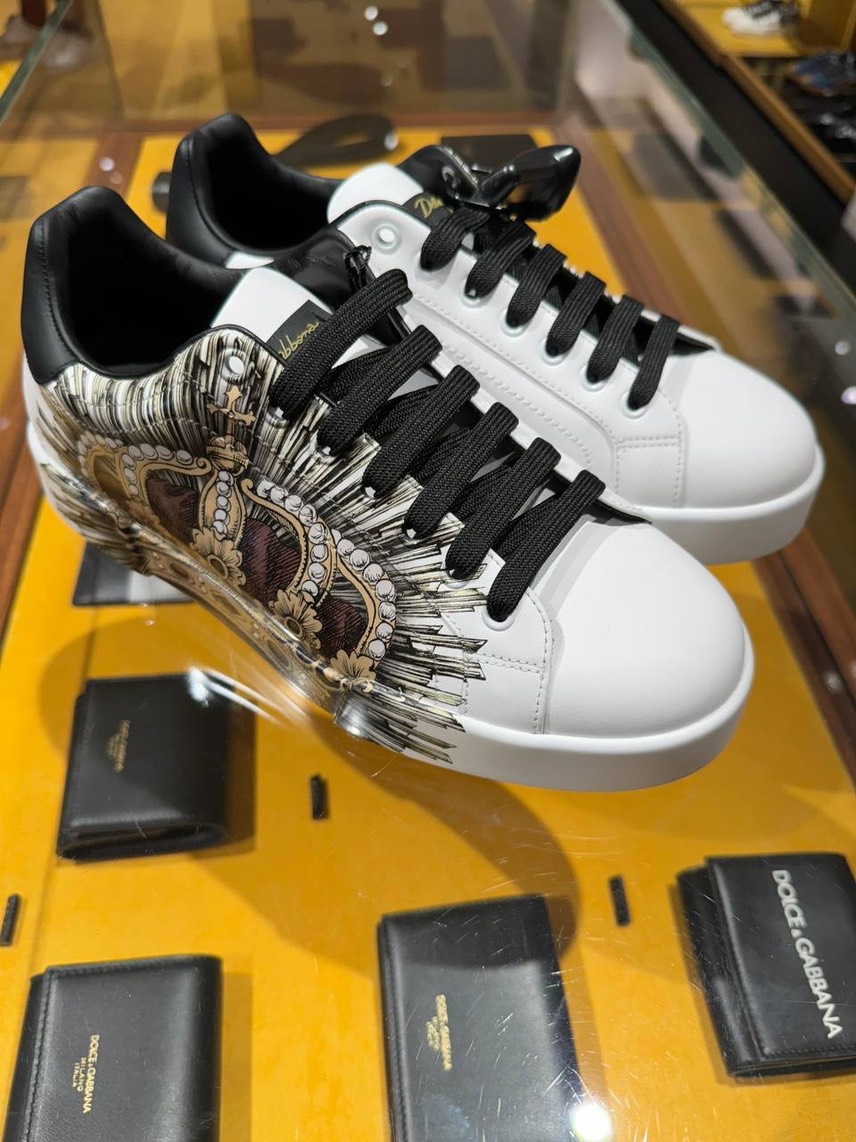DOLCE & GABBANA Sneakers side view - Men's luxury Shoes