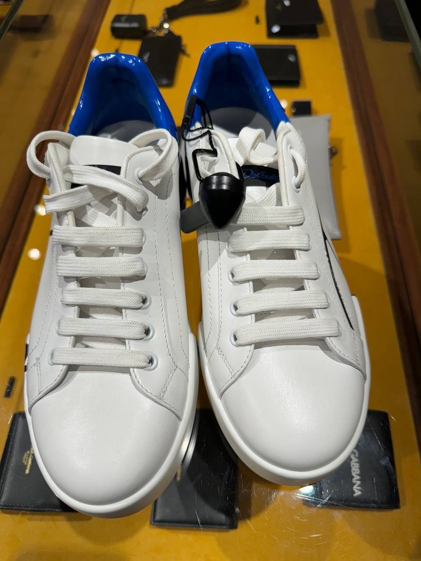 DOLCE & GABBANA Sneakers side view - Men's luxury Shoes